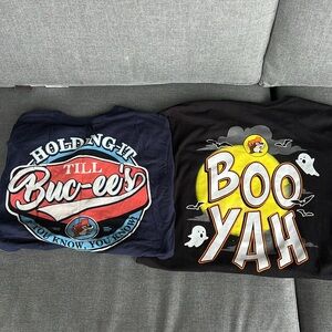 2 Buc-ee’s Tee  shirt Size Unisex Medium and large